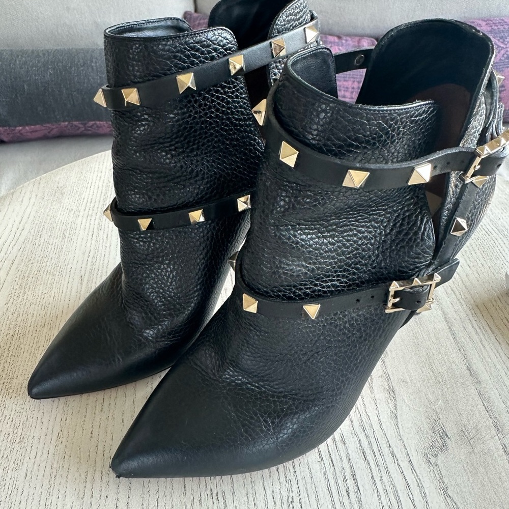 Valentino Rockstud Boot - Picture 3 of 6